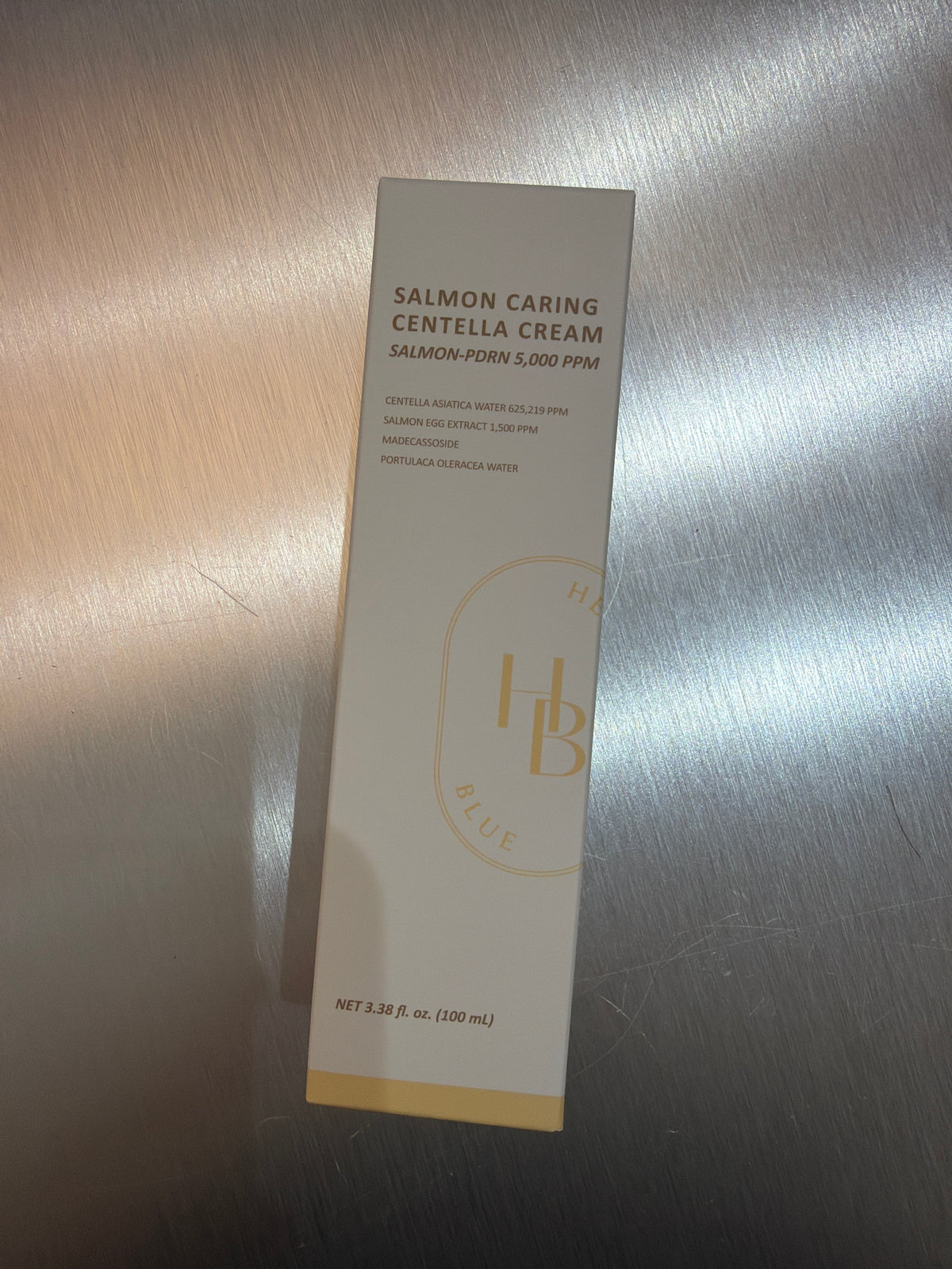 Heveblue Salmon Caring Centella Cream
